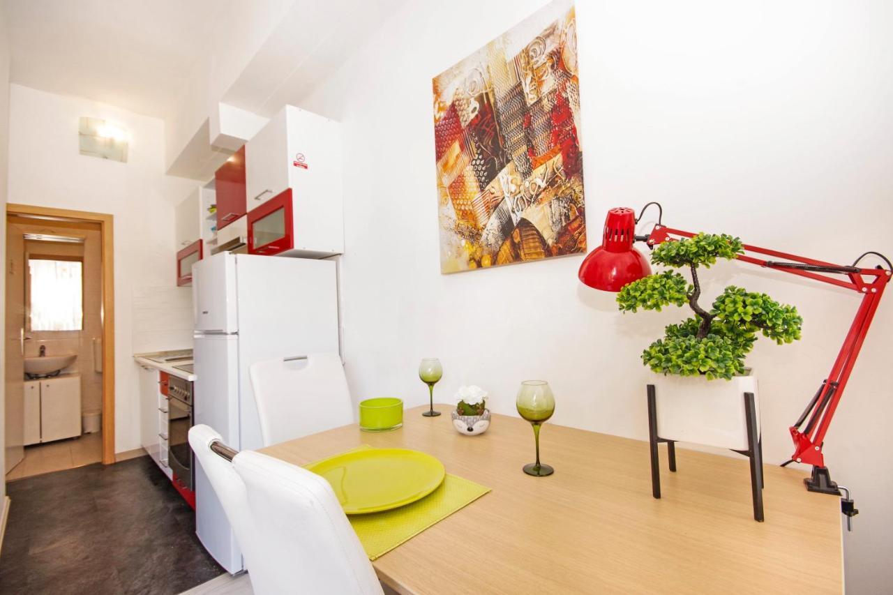 Apartment House Spalato Esterno foto